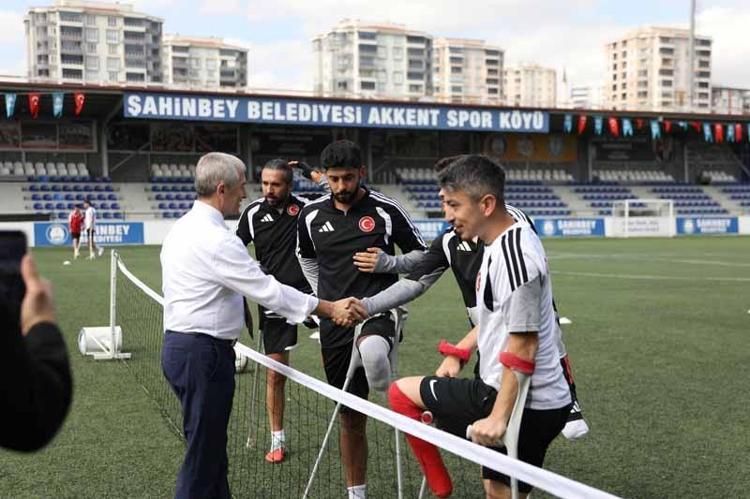 ŞEMSİ ERDİNÇ: YİNE DÜNYA ŞAMPİYONU OLMAK İSTİYORUZ