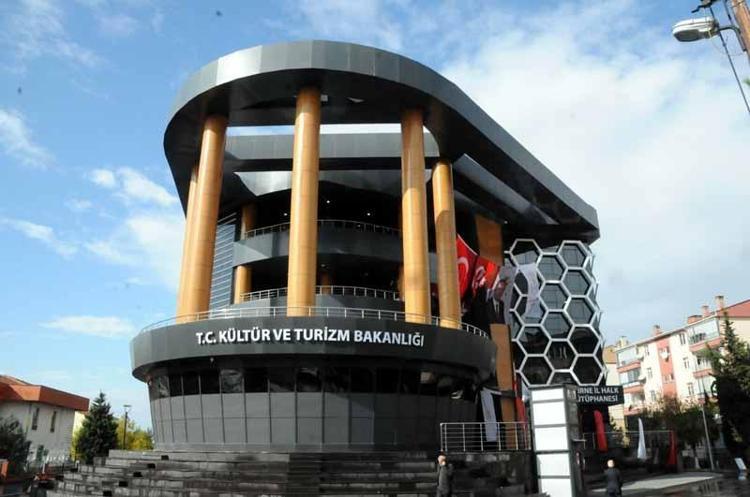 HER YENİ KÜTÜPHANE KÜLTÜREL KALKINMAYA YATIRIM