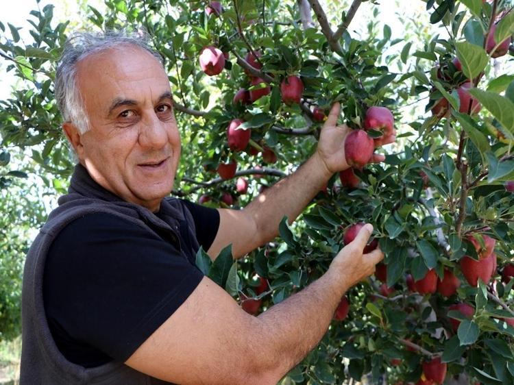 ÜRETİM AŞAMALARINI SAHADA GÖSTERİYOR