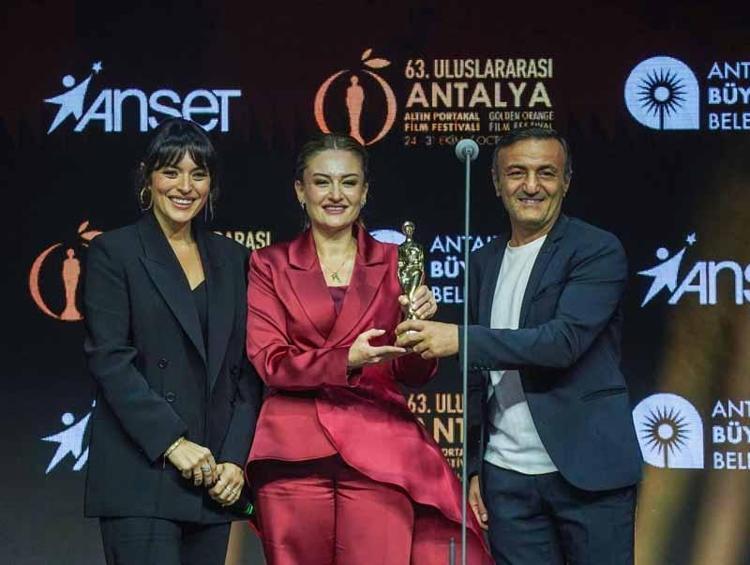 BKMYE SİNEMAYA KATKI ÖZEL ÖDÜLÜ