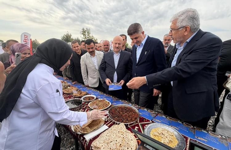 ANADOLU LEZZETLERİNİ GELECEK KUŞAKLARA DEVRETMEK İSTİYORUZ