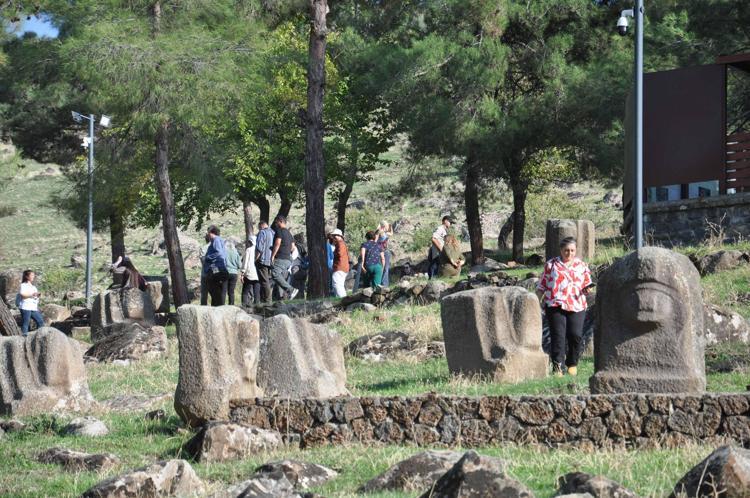 ÖNEMLİ BİR BULUŞMA