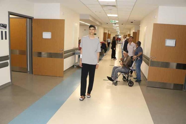 HER 300 DOĞUMDA BİR GÖRÜLÜYOR