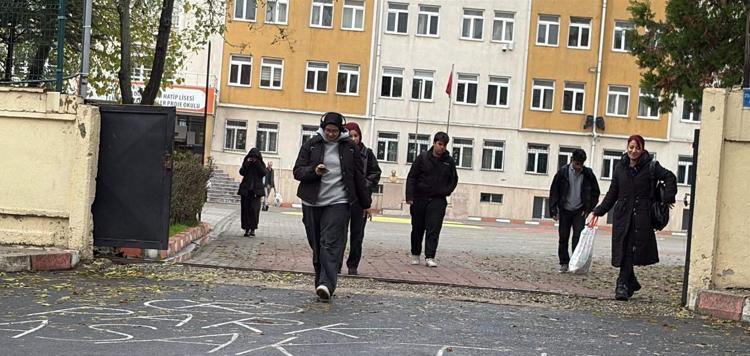ESKİ YÖNETMELİĞE AİT BİNALARLA BAŞLADIK