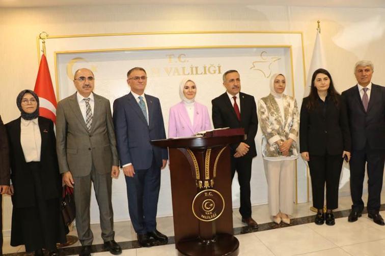 Bakan Göktaş: Sorumluluğumuz, huzurun, sosyal dayanışmayla daha da güçlenmesini sağlamaktır