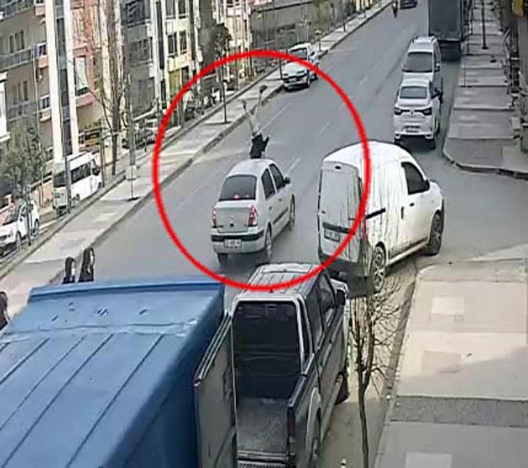 Otomobilin çarptığı Duru, 21 gün sonra taburcu oldu