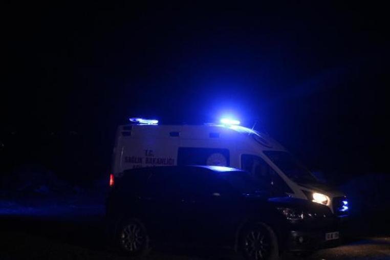 Nevşehirde otomobille sel suların kapılan çift hayatını kaybetti