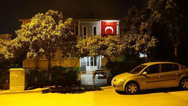 Sultanbeylide motosikletli Yunus ekibi TIR ile çarpıştı: 1 şehit 1 yaralı