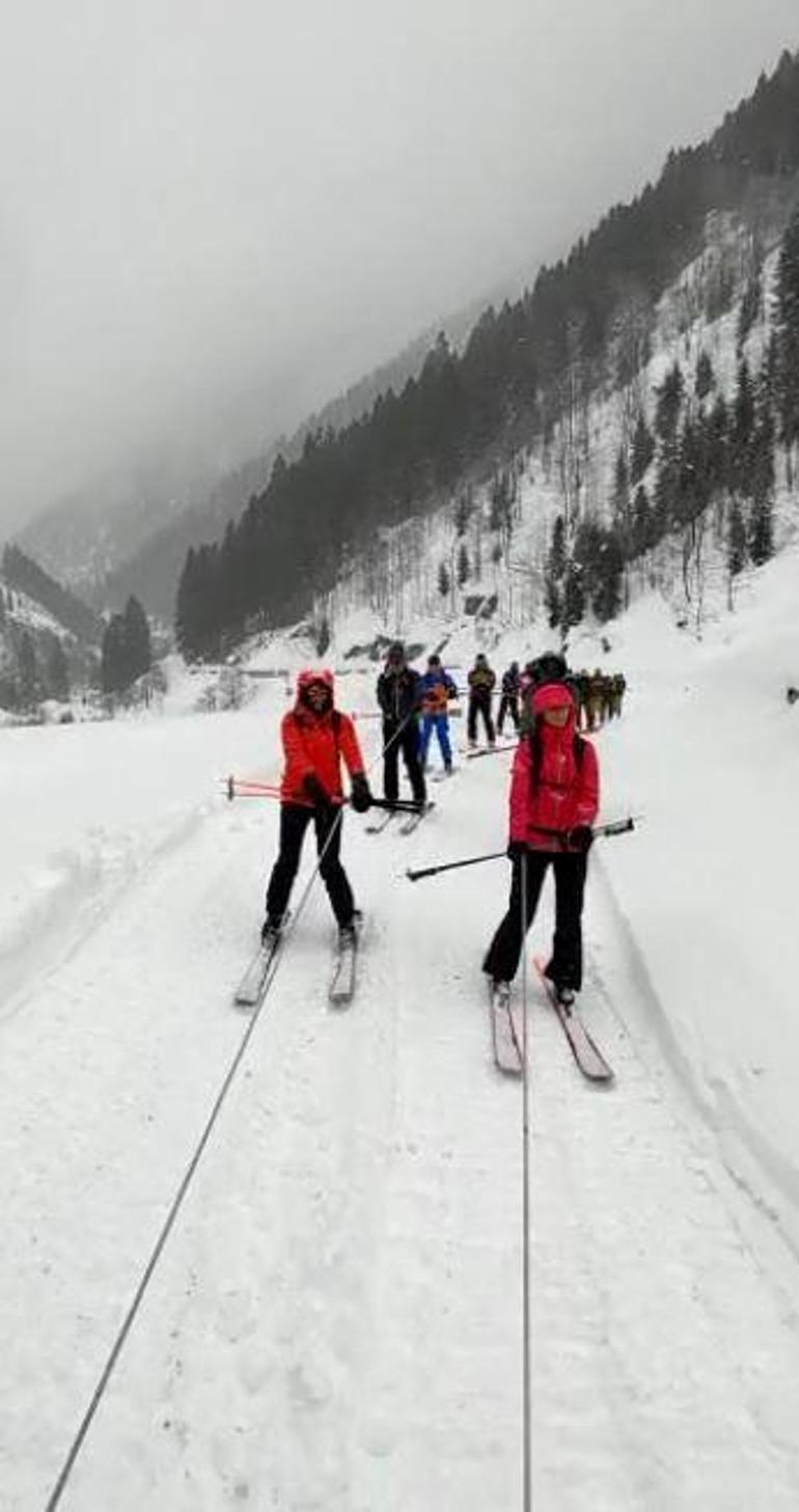 Heliski heyecanı sürüyor; ilk kafile, adrenalin dolu anlar yaşadı