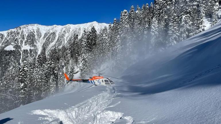 Heliski heyecanı sürüyor; ilk kafile, adrenalin dolu anlar yaşadı