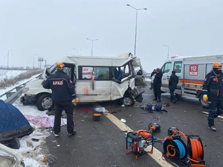 Aynı aileden 3 kişinin öldüğü kazada TIR şoförü tutuklandı