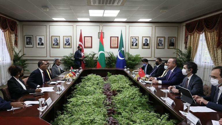 Dışişleri Bakanı Çavuşoğlu, Maldivlerde ikili anlaşmalar imza törenine katıldı