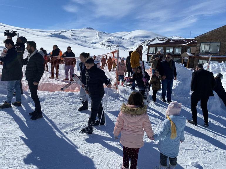 Niğdedeki Ketençimen Kayak Merkezinde tam kapasite hizmet