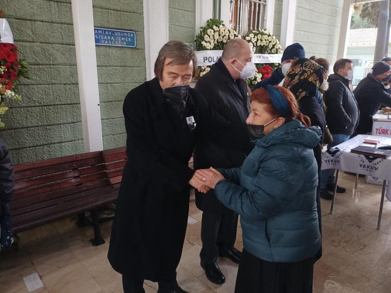 Erol Evginin ağabeyi son yolculuğunu uğurlandı