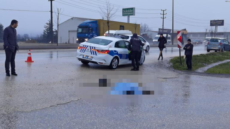 Yolun karşısına geçmeye çalışırken otomobilin çarptığı Hülya öldü