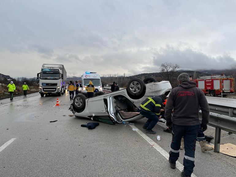 Takla atıp, ters dönen otomobilde sürücü öldü