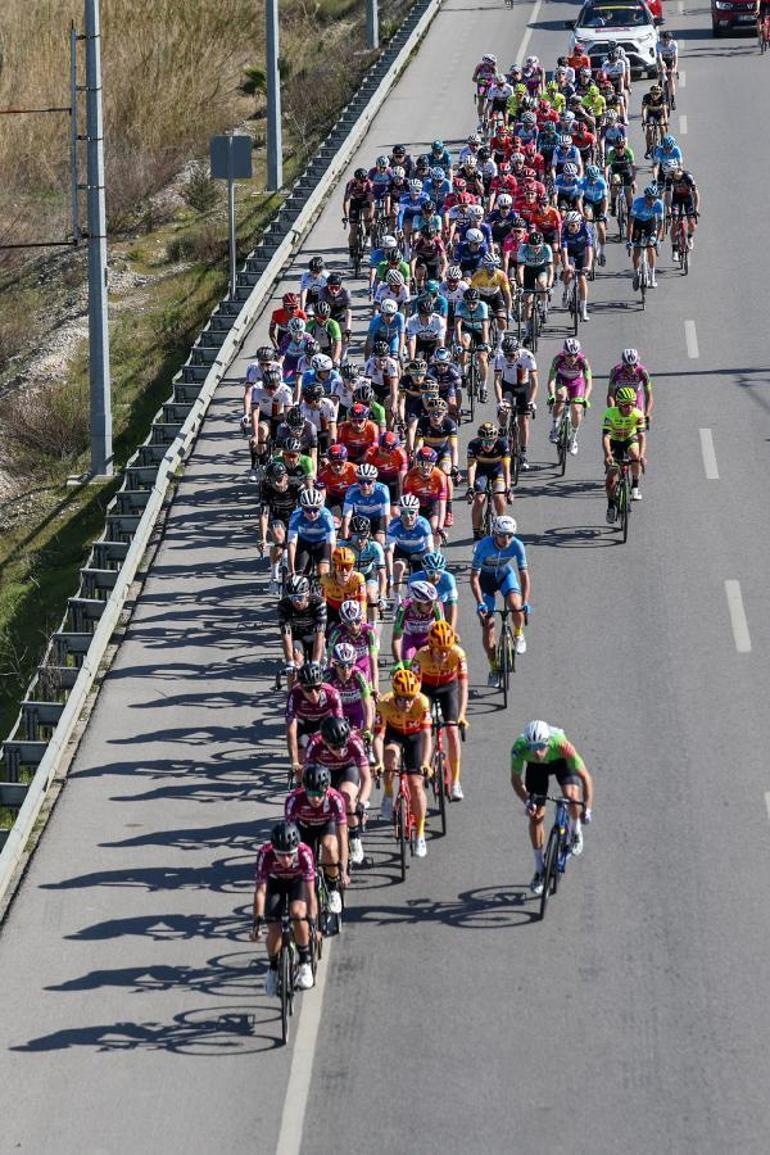 Tour of Antalyanın Aspendos-Termessos etabında kazanan Jacob Hidsgaul Madsen oldu
