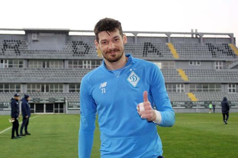 Lucescu: Ayın 22sinde Kieve döneceğiz / Dinamo Kievli futbolcular DHAya konuştu