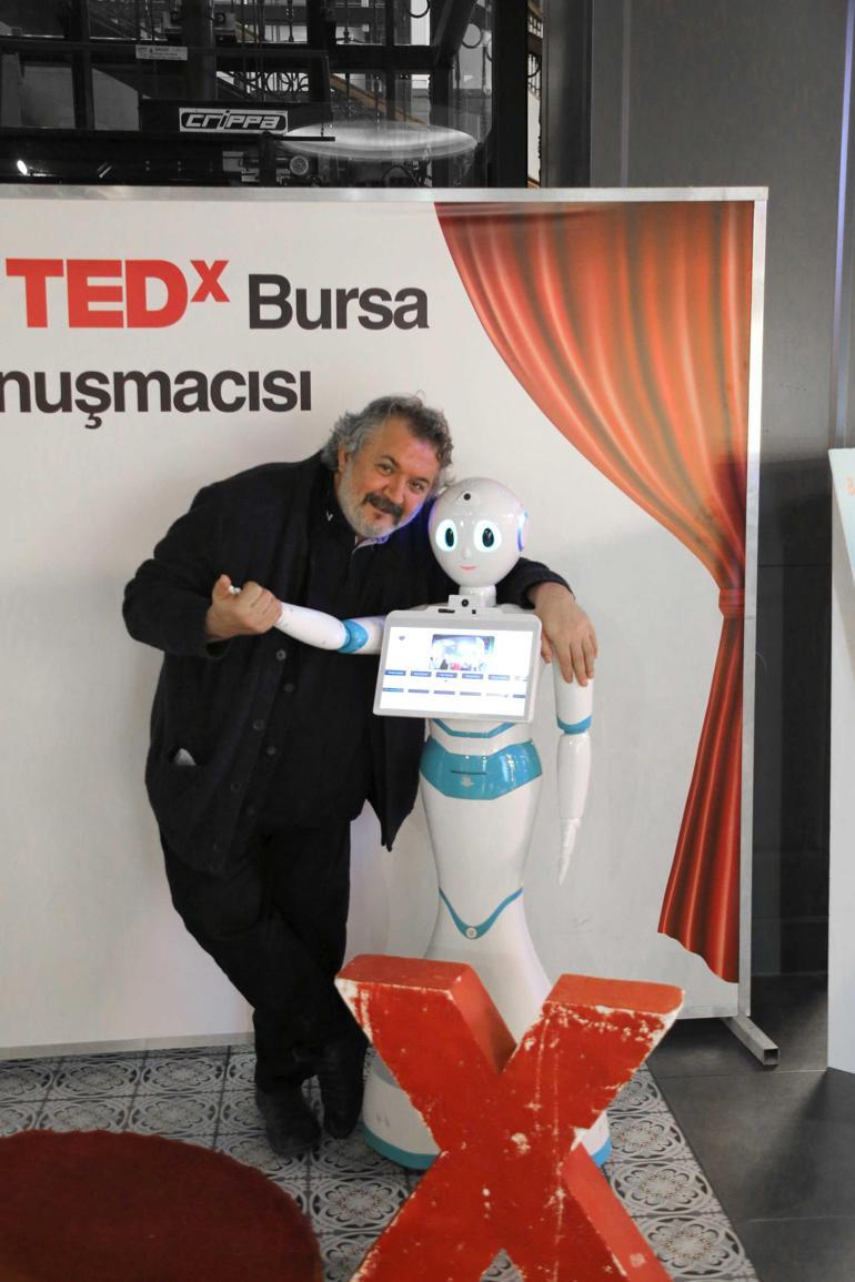 ‘Refakatçi robot’ Bursa’da tanıtıldı