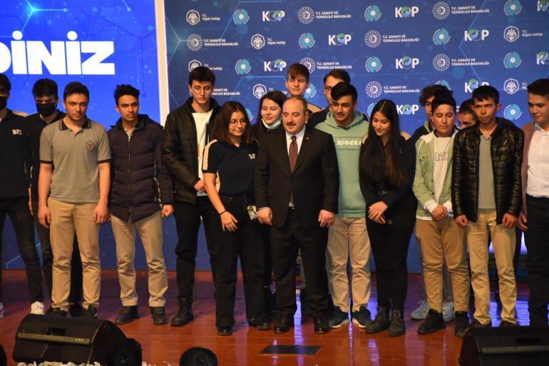 Bakan Varank: Birçok Avrupa ülkesi Türkiyeden İHA alabilmek için sıraya girdi