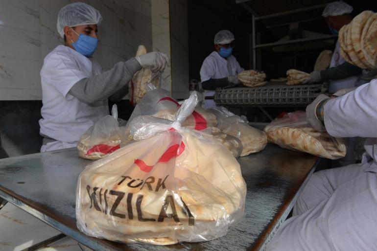 Türk Kızılaydan İdlibe oksijen dolum tesisi