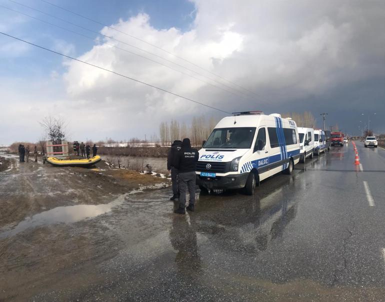 Yağmur’u arama çalışmaları, su seviyesindeki yükseliş nedeniyle güçlükle yürütülüyor