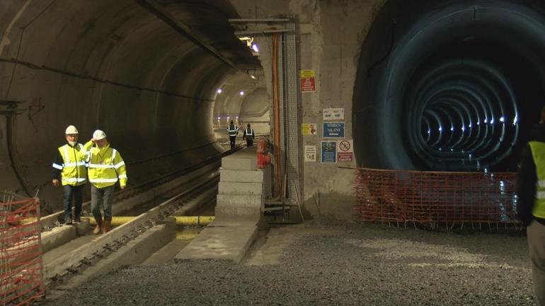 Kabataş-Mecidiyeköy-Mahmutbey metro hattındaki son rayların kaynatma işlemi yapıldı