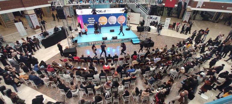 Kariyer fuarına kurulan mahkeme salonunda duruşma deneyimi