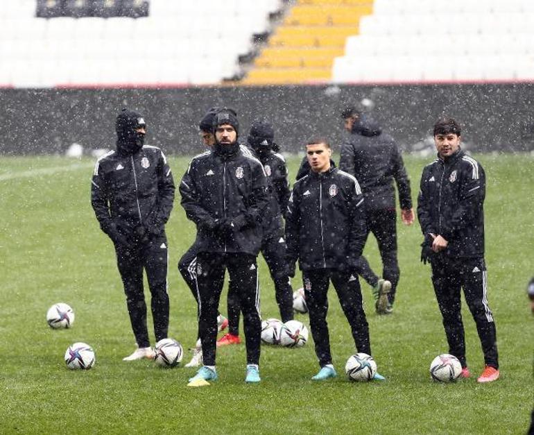 Beşiktaş, Galatasaray hazırlıklarını sürdürdü