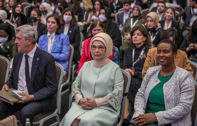 Emine Erdoğan: Savaşlar tabiata da büyük zarar veriyor