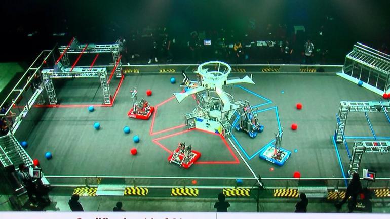 Liselilerin hedefi Houston, robotlarının adı Houston Hornet