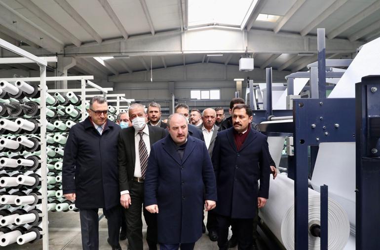 Bakan Varank: Cumhurbaşkanımız bu ülke için dertlidir