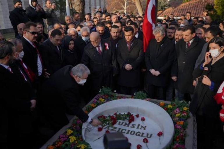 Muhsin Yazıcıoğlu için ölümünün 13üncü yılında mezarı başında anma