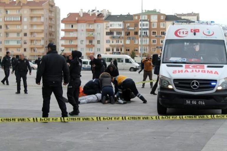 Oğlunun eski müvekkilini öldüren babaya indirimle 24 yıl hapis