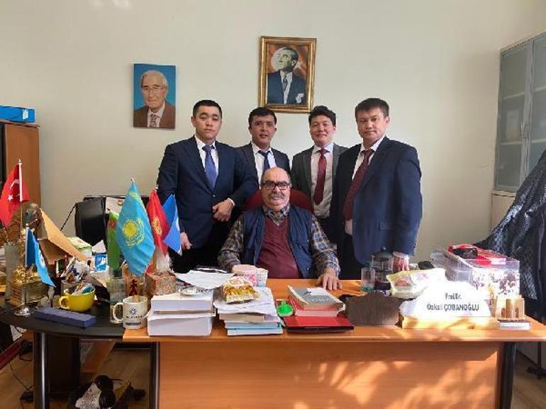 Kazakistanlı akademisyenler Hacettepede Türk kültürünü öğreniyor