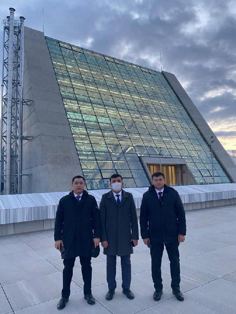 Kazakistanlı akademisyenler Hacettepede Türk kültürünü öğreniyor