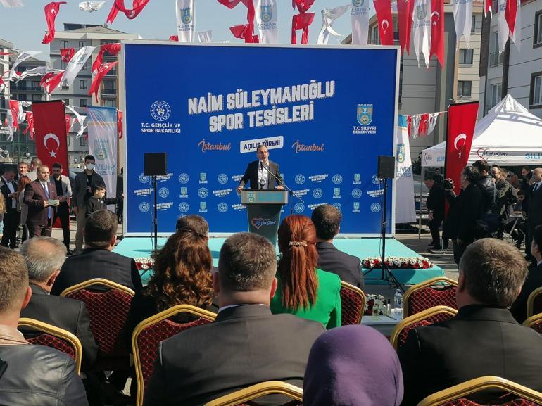 Bakan Kasapoğlu Silivride Naim Süleymanoğlu Spor Kompleksinin açılışını yaptı