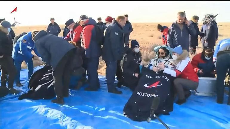 Soyuz MS-19 astronot ve kozmonotları, Dünya’ya döndü