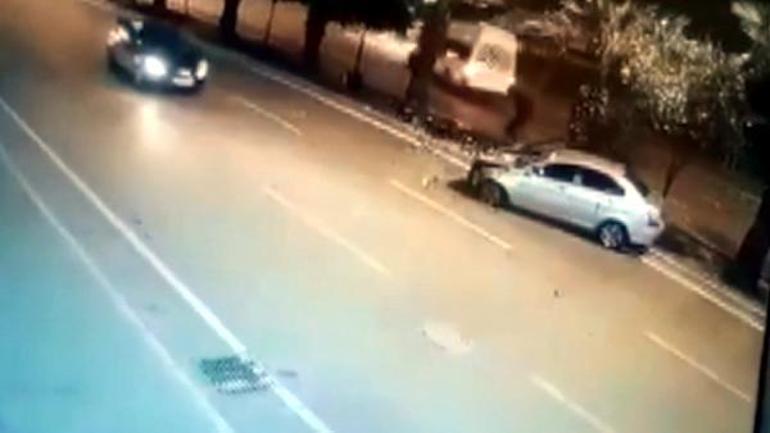 Turunç toplayan 3 kadının öldüğü kaza kamerada