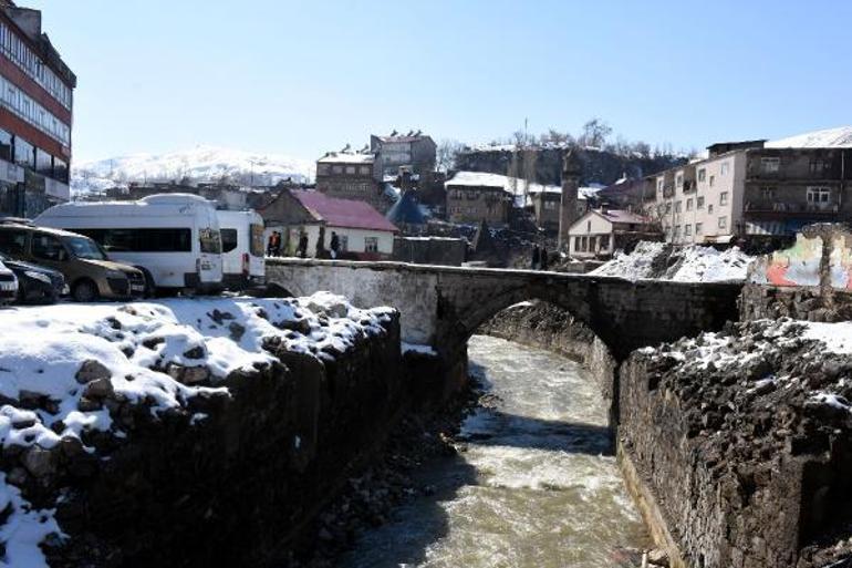 Bitliste gün yüzüne çıkan 12 tarihi köprünün restore edilmesi için proje hazırlandı