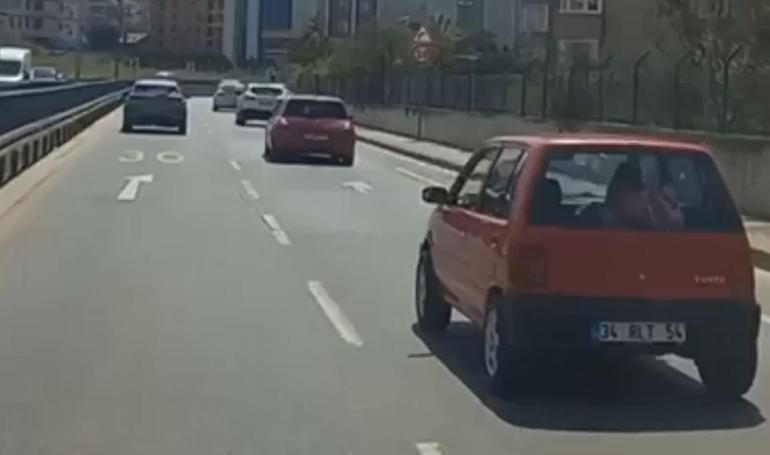 Maltepe’de trafikte çocuk sürücü