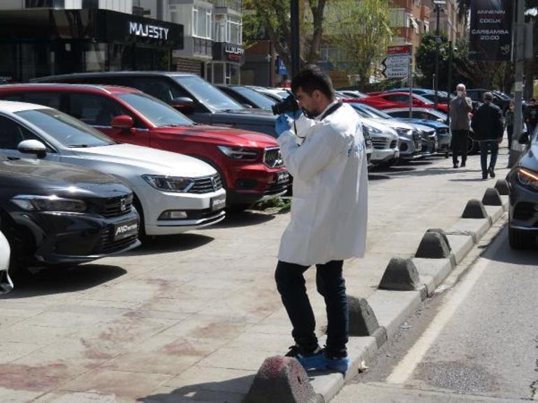 Kadıköyde lüks araçlar arasında nakliyeciler ile galericilerin kavgası