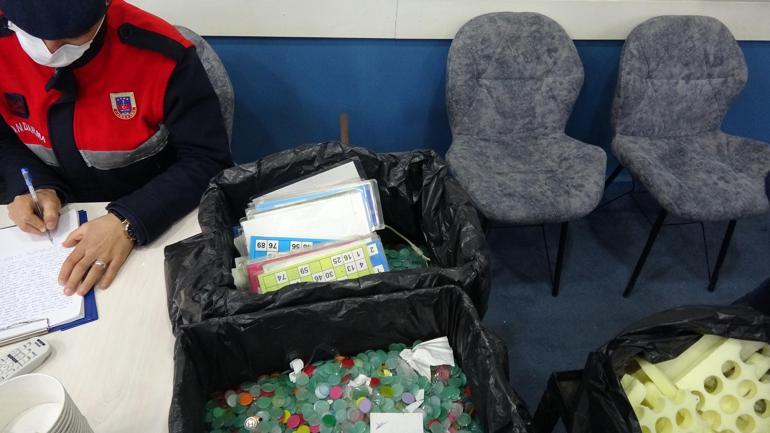 Kumar baskınında asit detayı; 185 kişiye 336 bin TL ceza