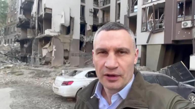 Kiev Belediye Başkanı: Füze saldırılarında 1 kişinin cesedine ulaşıldı