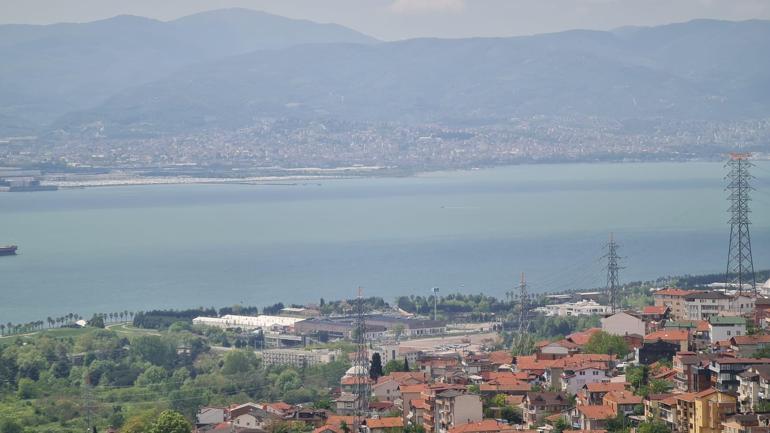 İzmit Körfezi turkuaza büründü, değişim uydudan görüntülendi