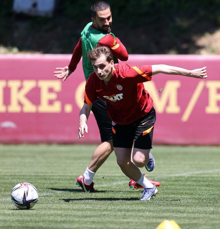 Galatasarayda Adana Demirspor maçı hazırlıkları sürüyor