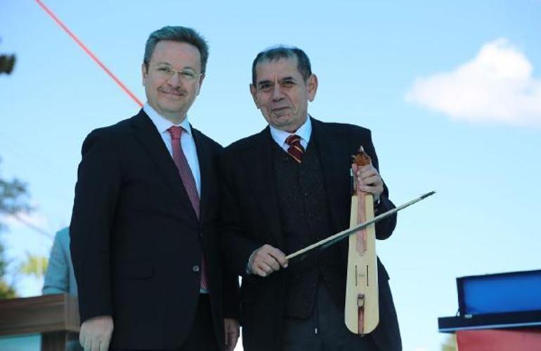 Dursun Özbek’ten memleketine 16 derslikli okul