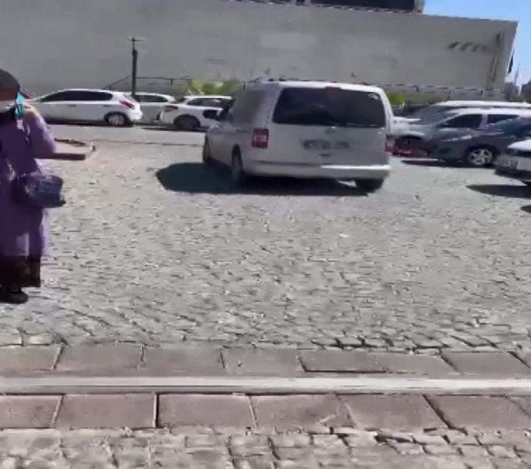 Hastane bahçesindeki teşhirciyi video kaydıyla ifşa etti