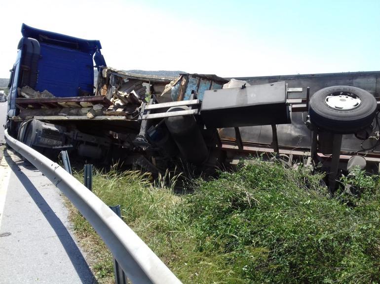 Kaza yapan araçları çeken vince, freni boşalan TIRın çarptı; operatör öldü