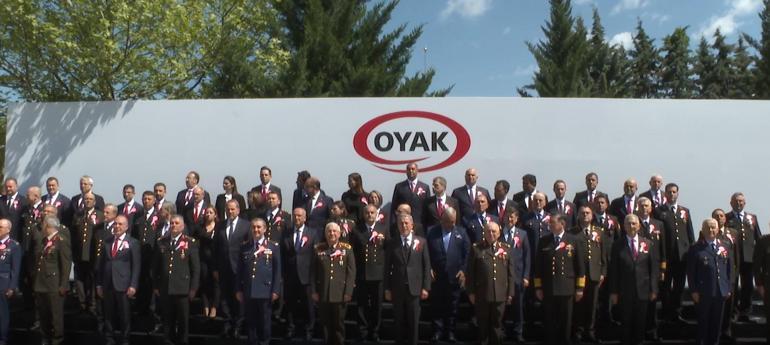 Bakan Akar, OYAK Genel Kuruluna katıldı